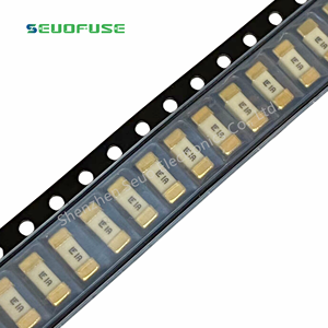 Vendre à bas <span class=keywords><strong>prix</strong></span> <span class=keywords><strong>Fusible</strong></span> céramique 5A 125V/250V Petit <span class=keywords><strong>fusible</strong></span> SMD 1808/2410 <span class=keywords><strong>Fusible</strong></span> SMD LF à rupture rapide 0451005.MRL - Product Image 2