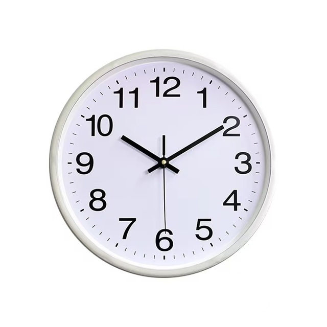 High Quality Plastic Radio-Controlled Battery Powered Wall Clock Traditional Design Quartz Display Needle Living Room Still Life