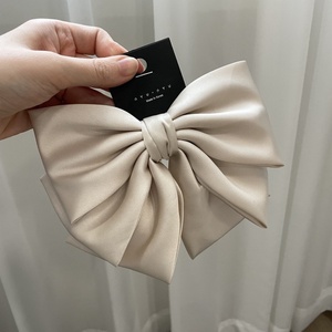 Grand nœud papillon en satin coréen mignon <span class=keywords><strong>XXL</strong></span> pour femmes, <span class=keywords><strong>pince</strong></span> à <span class=keywords><strong>cheveux</strong></span> - Product Image 3