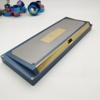 Clavier de jeu filaire portable personnalisé à 60 %, 61 touches mécaniques, kit complet avec boîtier, plaque, poids, partie supérieure et inférieure