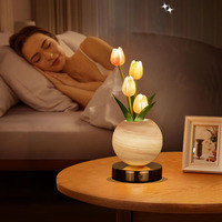Lámpara de Escritorio Recargable por USB, Lámpara de Mesa con Simulación de Ramo, Luz de Ambiente para Dormitorio, Adornos de Luz Nocturna LED con Forma de Tulipán