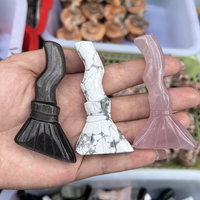 Vente en gros de balai en cristal de pierre naturelle pour Halloween, sculpture en cristal pour cadeaux d'Halloween déco