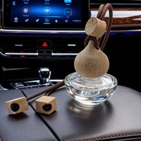 Diffuseur d'arômes suspendu minimaliste en verre avec bouchon en bois pour voiture et maison, fabrication OEM