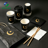 Gobelets en papier recyclables à double paroi noir mat personnalisés, impression dorée en forme de croissant de lune et d'étoile, gobelets à café jetables pour le vin, la tequila