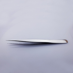 Pince à épiler pour extensions de cils en acier inoxydable, pointe droite, durable, avec logo et emballage personnalisés - Product Image 1