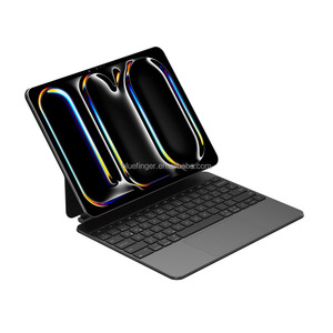 Custodia con <span class=keywords><strong>tastiera</strong></span> per iPad <span class=keywords><strong>Pro</strong></span> 13 pollici (M5 2025 / M4 2024), Magic Keyboard con retroilluminazione a 7 colori - Product Image 3