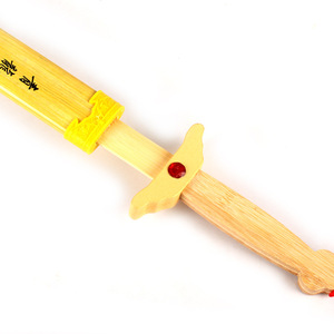 Épée de dragon azurée en bambou avec pendentif en jade pour enfants de 4 à 13 ans, arme de jeu unisexe - Product Image 4