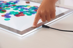 子供向け教育玩具、感覚遊び、就学前のLEDライトテーブルパッド、お絵かき玩具、ライトボックス用のRGBマルチカラーチェンジLEDライトパネル - Product Image 4