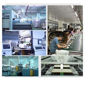 Vente en gros de boîte-cadeau de mariage de Noël rouge personnalisée avec lamination brillante gaufrage boîtes rigides avec base de couvercle imprimée de logo pour cadeau - Product Image 5