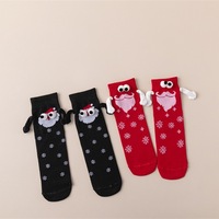 Usine En Gros De Haute Qualité Mignon Amoureux Chaussettes De Noël Femmes Tenant La Main Chaussettes Magnétiques Couple Chaussettes Intéressant