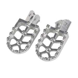 Accessoires de pédale en alliage d'aluminium CNC pour la modification de moto tout-terrain électrique Sur Ron Light Peak pour systèmes de carrosserie - Product Image 1