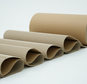 Nouveaux rouleaux de papier ondulé bas quantité minimale de commande échantillons compétitifs prix apprécié qualité rouleau ondulé vietnamien VINA GREEN PACK - Product Image 3