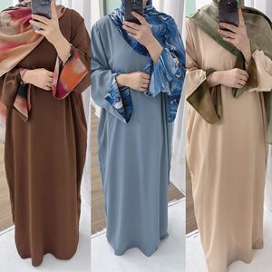 Ropa Islámica OEM Dubai Abaya Primavera/Verano Casual Elegante Abaya Lisa con Pañuelo Estampado Musulmán Vestido para Mujer - Product Image 1