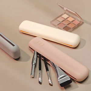 Custom Logo Soft Silicone <b>Makeup</b> <b>Brush</b> Travel <b>Case</b> Custom Travel Cosmetic <b>Brush</b> Holder Washable <b>Makeup</b> Tool Organizer for Travel - Product Image 1