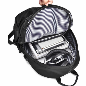 Sac à dos décontracté Oxford léger et souple, grande capacité multicouche, avec port USB, pour l'école, le <span class=keywords><strong>sport</strong></span> et les affaires, imperméable - Product Image 5