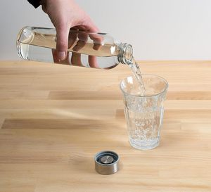 Tái Sử Dụng 300Ml <span class=keywords><strong>500Ml</strong></span> 750Ml Rõ Ràng Giữ Mát Thủy Tinh Chai Nước Tùy Chỉnh Thủy Tinh Borosilicate Chai Nước Có Nắp Đậy - Product Image 5