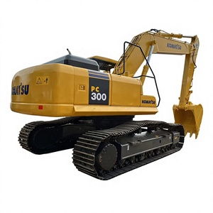 Excavatrice sur chenilles Komatsu PC300 de 30 tonnes d'occasion avec godet de terrassement, moteur Cummins, puissance de 159 kW - Product Image 1