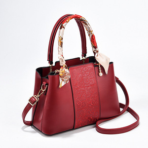Bolsa de Boda Roja Elegante para Mujer, Nueva Bolsa de Mano de Alta Gama y Gran Capacidad, Bolsa de Novia, Bolsa de Hombro para Boda - Product Image 3