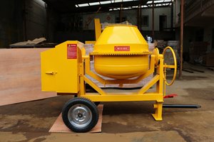 Petite bétonnière mobile 350L 400L 500L Bétonnière diesel - Product Image 2