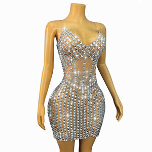 Novance Rhinestone 147 kolsuz pullu Mini elbise trendi <span class=keywords><strong>2025</strong></span> elbise kokteyl ile Rhinestone v yaka kulübü elbiseler seksi kadın giyim - Product Image 5