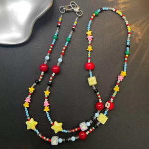 Cordón personalizado con diseño de manzana y cadena de cuentas dulces para móvil, cordón sencillo y de alta calidad para tarjetas de identificación. - Product Image 4
