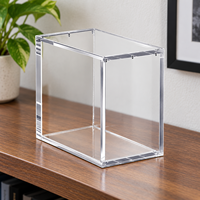 Boîte de présentation magnétique transparente en acrylique avec espace intérieur de 141 x 81 x 129 mm