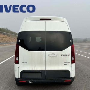 รถตู้ไฟฟ้าเชิงพาณิชย์ Iveco สำหรับขนส่งในเมืองและขนส่งผู้โดยสาร แบบปรับแต่งได้ 6/7/8/9 ที่นั่ง พลังงานใหม่สำหรับเขตศูนย์กลางเมือง - Product Image 2