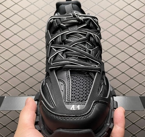 Sneakers Chunky alla Moda e Comode per Uomo e Donna, Design Trendy con Suola Bassa - Product Image 3