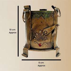 ที่ใส่ปากกาเหล็กทำมือระดับพรีเมียม ตกแต่งด้วยทองเหลืองโบราณสีทอง ทนทาน ใช้เป็นอุปกรณ์จัดระเบียบโต๊ะทำงาน ของตกแต่งบ้านและสำนักงาน - Product Image 5