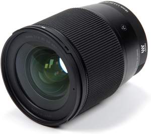 Objetivo Sigma 16mm F/1.4 APS-C Gran Angular de Enfoque Fijo - Montura E, Construcción Metálica, Enfoque Macro y Baja Iluminación - Product Image 5