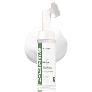Ensemble nettoyant triple action Houttuynia Cordata avec nettoyant visage à la Centella et aux céramides - Product Image 2