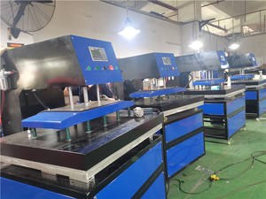 Máquina <span class=keywords><strong>de</strong></span> Prensa <span class=keywords><strong>de</strong></span> Calor por Sublimación Neumática <span class=keywords><strong>de</strong></span> Doble Estación CY New Jersey Hot Transfer 380V 80*100 para Bordado <span class=keywords><strong>de</strong></span> Banderas DIY - Product Image 3