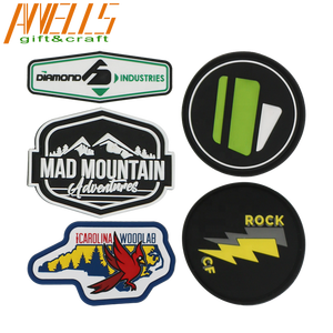 Высококачественные экологичные нашивки из мягкого ПВХ без минимального заказа, с индивидуальным тисненым логотипом, 3D, 2D, плоские, в форме цветка, любого размера, оптом для одежды - Product Image 4