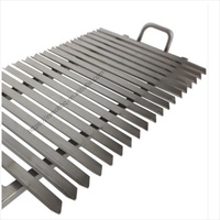 Grille en V en acier inoxydable personnalisée pour barbecue argentin avec poignée, compatible avec tous les types de barbecues