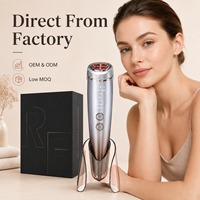 Appareil de Soin Facial Haut de Gamme Tendance pour le Renouvellement Cutané, le Sculptage du Visage en V, un Effet Raffermissant, le Traitement des Peaux Ternes et les Compresses Chaudes et Froides