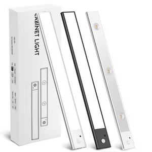 Iluminación Interior Bajo Gabinetes, Luces LED Recargables USB, Inalámbricas, Magnéticas, con Sensor de Movimiento, para Pared, Cocina, Armario - Product Image 1