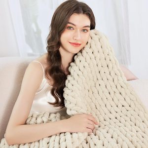 Nouvelle arrivée : <span class=keywords><strong>Couverture</strong></span> moderne en tricot de fil chenille épais, polyester doux et confortable, résistante à la décoloration, pour la décoration de la maison - Product Image 2