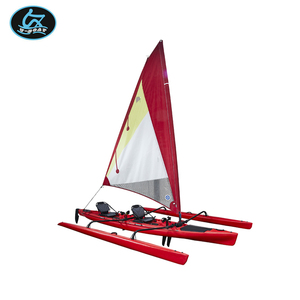Trimarán U-boat para 2 Personas, Velero de Plástico con Pedales - Product Image 2