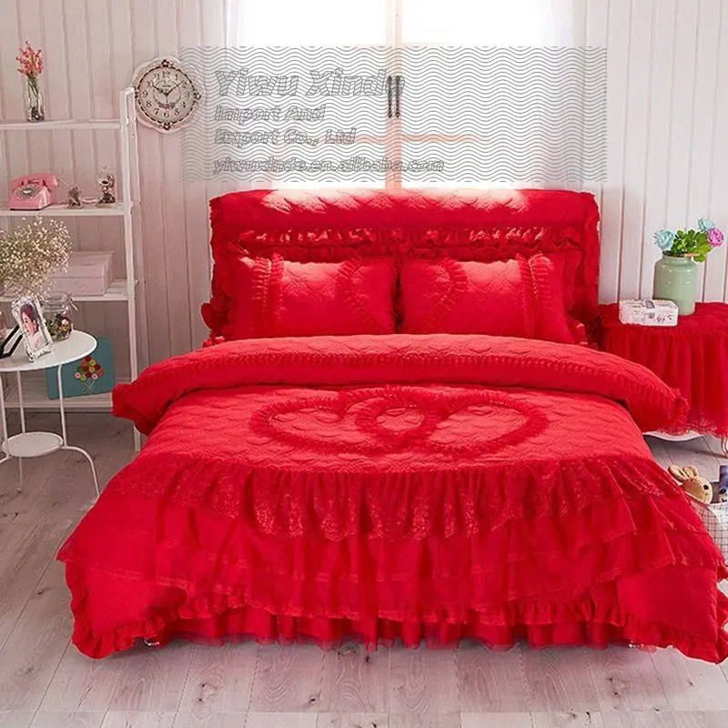 2024 New style Embroidery Wedding Princess Girl Lace sheet cotton quilt duvet cover Bedding set 4 pieces bedskirt set king size