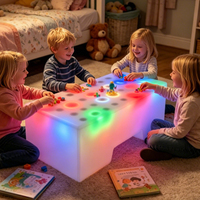 Table basse multifonctionnelle 3-en-1 rechargeable avec LED, jouet sensoriel et 28 lumières tactiles, taille réglable pour la salle de jeux des enfants