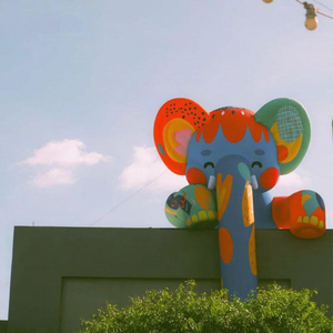 Elefante Inflable Gigante LED Brillante y Colorido, Modelo Personalizable con Logotipo, Accesorio Inflable para Eventos, Decoración de Centros Comerciales, Cabina de Fotos - Product Image 1