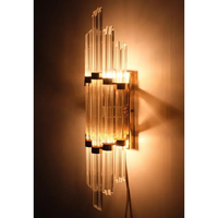 Applique murale LED sculpturale Art Déco moderne, en laiton et cristal de luxe, pour salon, salle à manger, éclairage d'accentuation et de fond