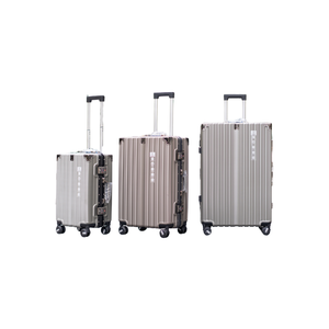 Hard Luggage 20" 24" 28" Comfortable Lowest Price PC Material OEM/ODM Carton Box Packing From Vietnam Manufacturer - Product Image 1