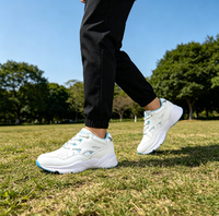 Sneakers de haute qualité avec logo personnalisé pour hommes, design élégant et tendance, confort de marche et fermeture à lacets