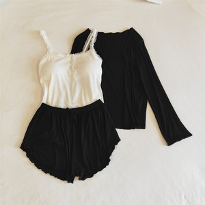 Nouveau pyjama femmes dentelle printemps et automne Modal coton pur désir avec coussinets de poitrine trois pièces ensemble pour usage externe - Product Image 4