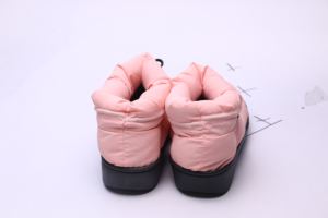 Bottes basses imperméables pantoufles chaudes pour femmes utilisées à l'intérieur et à l'extérieur - Product Image 3