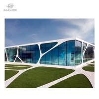 Système de façade de magasin en verre, mur de façade en verre de luxe, structure en acier léger, façade en verre paramétrique