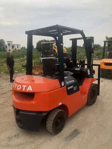 Pour Toyota Original 3 tonnes chariot élévateur 90% nouveau moteur Diesel à pneu à noyau solide utilisé en bon état vente pas cher pour Restaurant Industri - Product Image 2