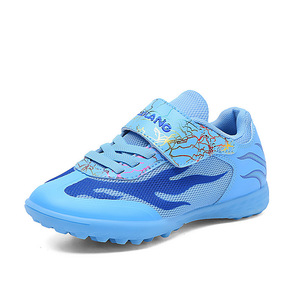 Nuevas zapatillas de fútbol con tacos transpirables y cómodas para niños y niñas, calzado deportivo informal para competición. - Product Image 2