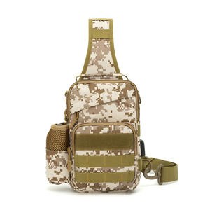Sac bandoulière camouflage en nylon avec sangle réglable, sac de poitrine tactique de 20L et moins pour la pêche, le cyclisme et les activités de plein air - Product Image 5